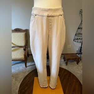 Coldwater Creek Tan Jeans
Wide waistband Pull-on 18W